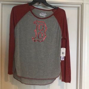 NWT- Women’s Red Sox shirt